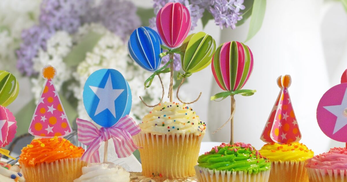Free DIY Cupcake Toppers