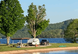 Dam Site Campgrounds at Beaver Lake